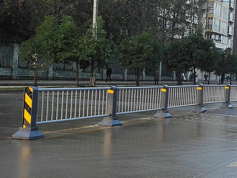 交通防护护栏