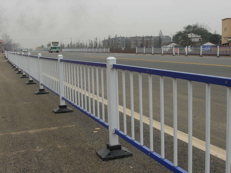 交通防护护栏