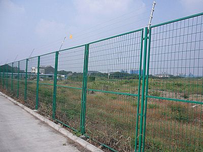 高质量的市政围栏是工业方面的作用